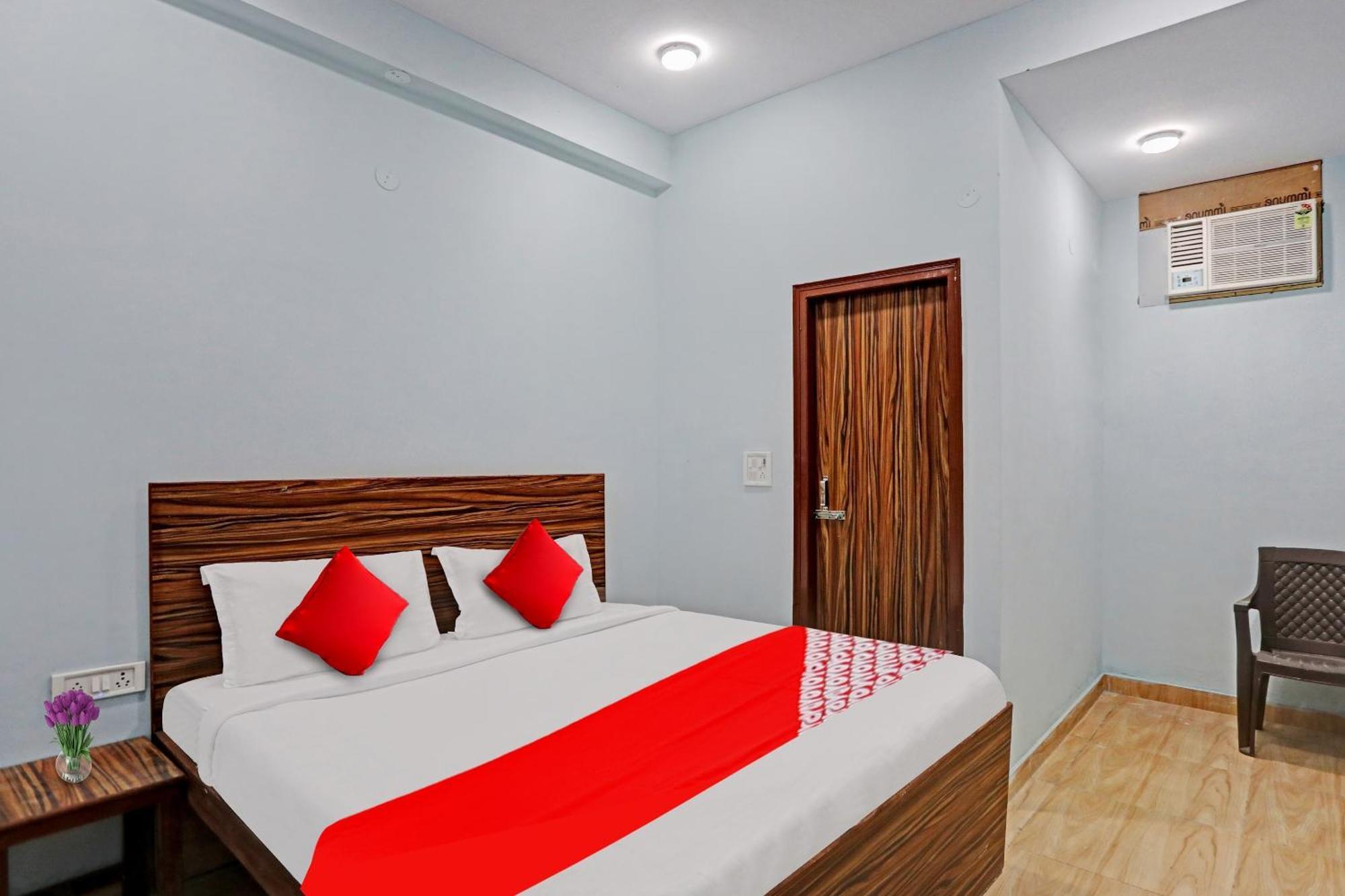 Hotel O Surya Gold Guest House Najafgarh Luaran gambar
