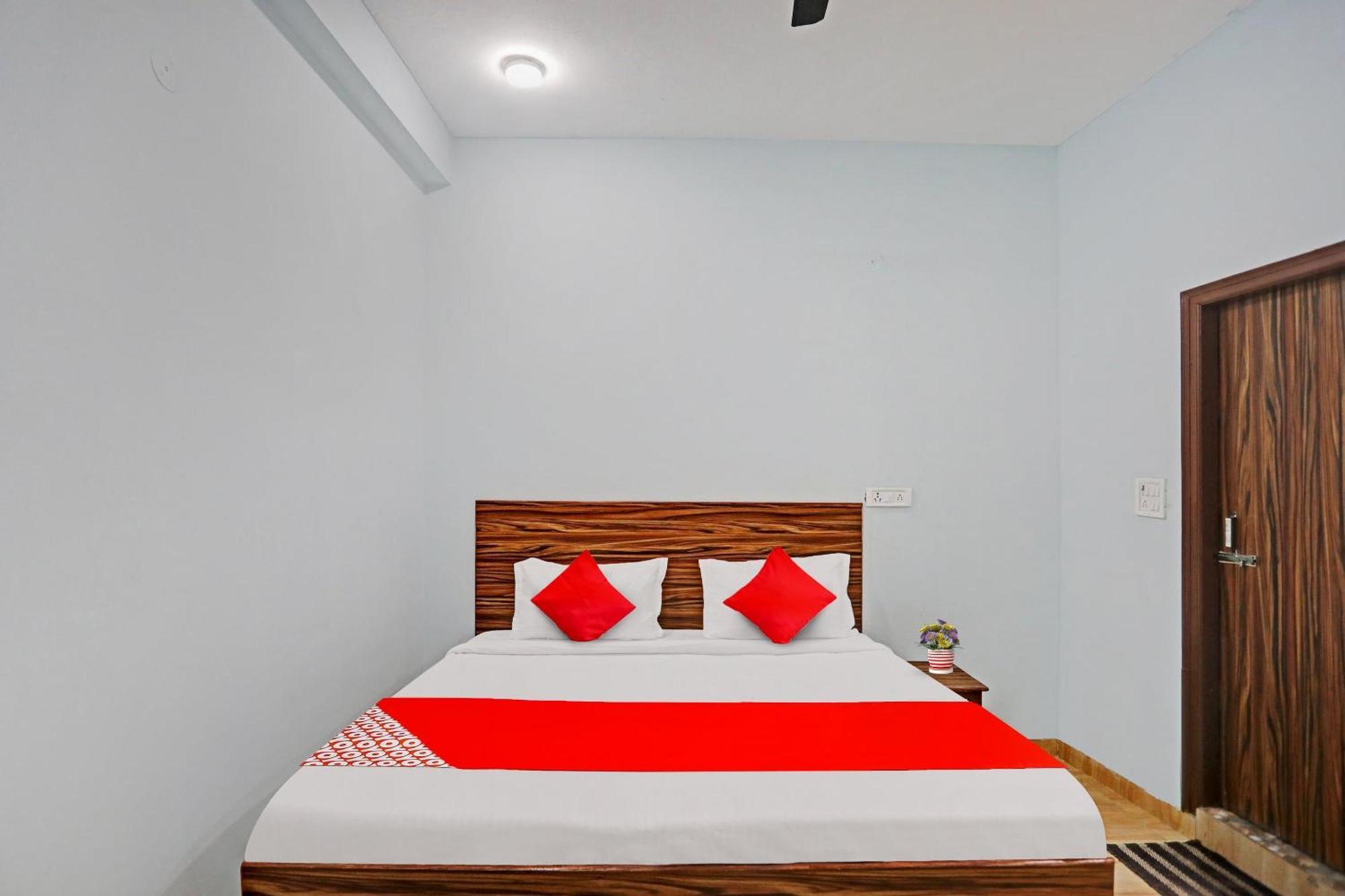 Hotel O Surya Gold Guest House Najafgarh Luaran gambar