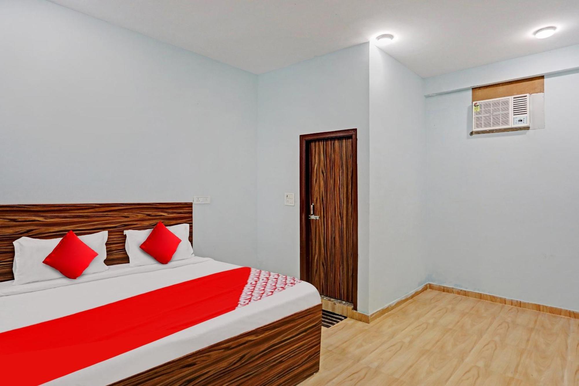 Hotel O Surya Gold Guest House Najafgarh Luaran gambar